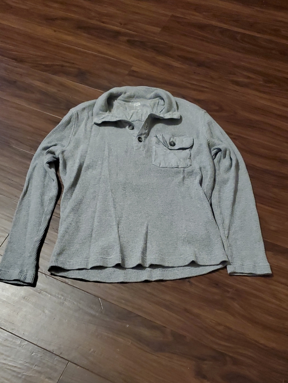 Michael Kors Men's Light Gray Waffle Henley Pullover